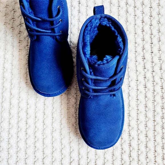 UGG Neumel II Chukka Boots Unisex Dive Blue Leather Suede Wool Lined Big Kid 3 - Picture 8 of 16